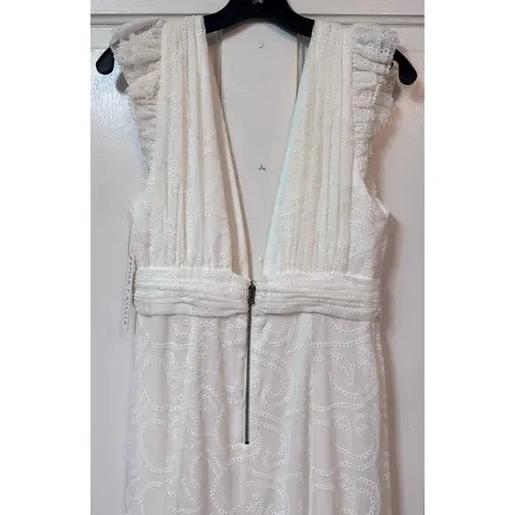 NWT Alice & Olivia White V Neck Eyelet Lace Vanna Maxi Dress Size 6 - Picture 13 of 16